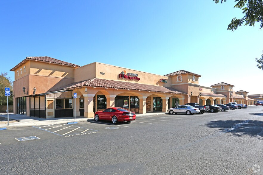 2160 E Pacheco Blvd, Los Banos, CA à louer - Photo du bâtiment - Image 3 de 9