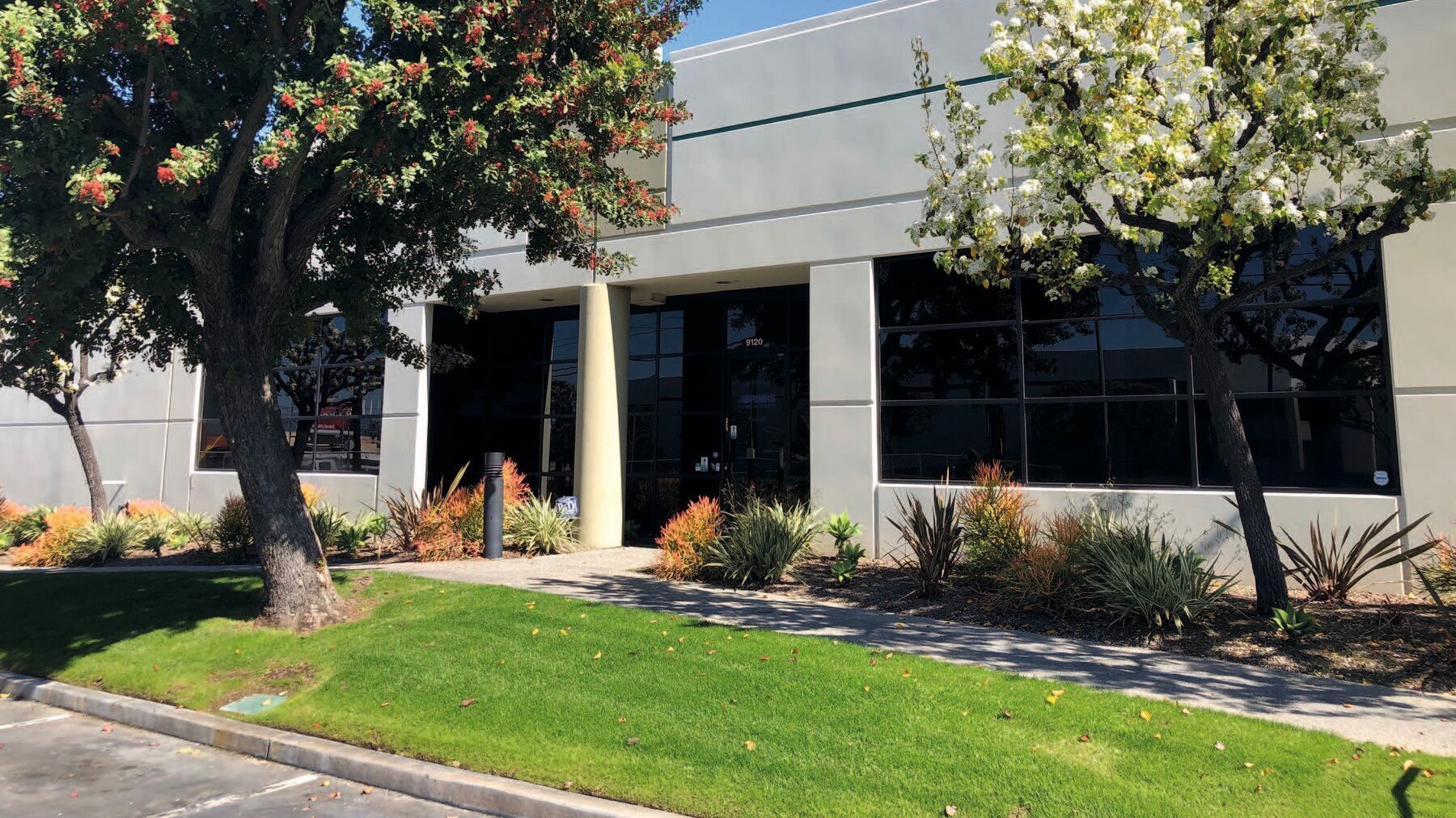 9120-9128 Norwalk Blvd, Santa Fe Springs, CA for lease Building Photo- Image 1 of 5