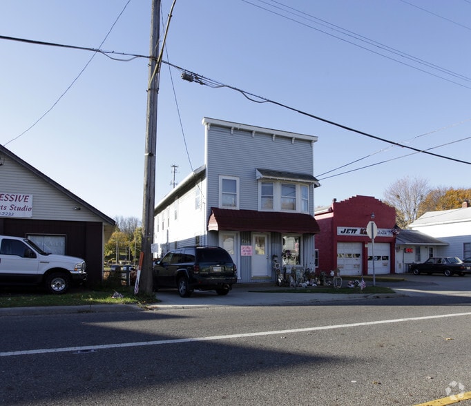 Uniontown 5-Unit Package portfolio of 5 properties for sale on LoopNet.ca - Primary Photo - Image 1 of 2
