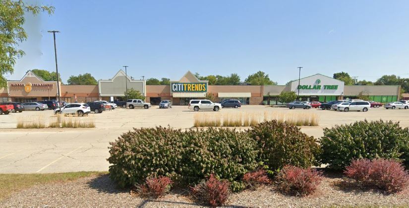 6303-6501 N 2nd St, Loves Park, IL à louer - Photo du bâtiment - Image 1 de 6