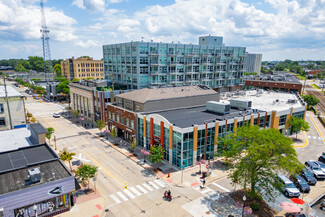 Plus de détails pour 117 W 4th St, Royal Oak, MI - Bureau à louer