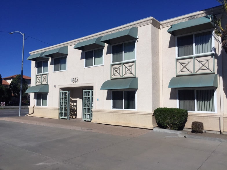 1862 S Broadway, Santa Maria, CA for lease - Building Photo - Image 1 of 17