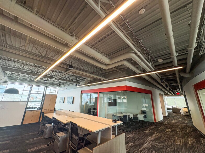 435 Ionia Ave SW, Grand Rapids, MI à louer - Photo intérieure - Image 3 de 11
