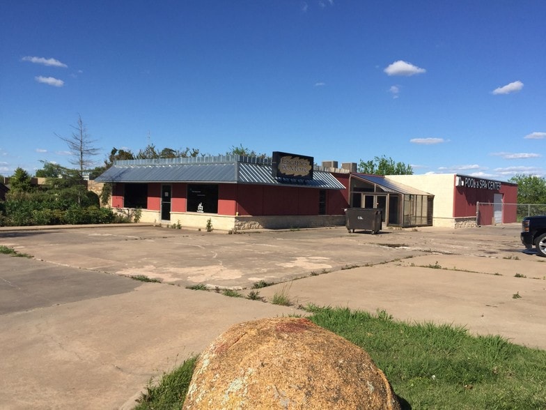 1411 NW 33rd St, Lawton, OK for lease - Primary Photo - Image 2 of 19