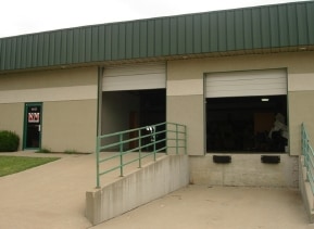 1117 Valley Ridge Ct, Grain Valley, MO for lease - Building Photo - Image 3 of 17