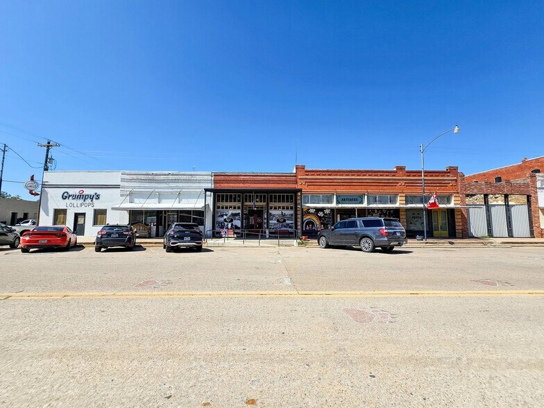 210 Market St, Baird, TX à vendre - Photo du bâtiment - Image 2 de 17