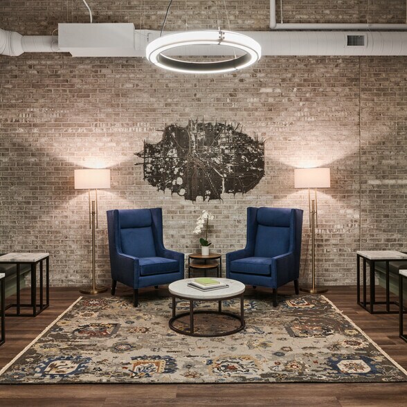 825 Town & Country, Houston, TX à louer - Photo du bâtiment - Image 2 de 10