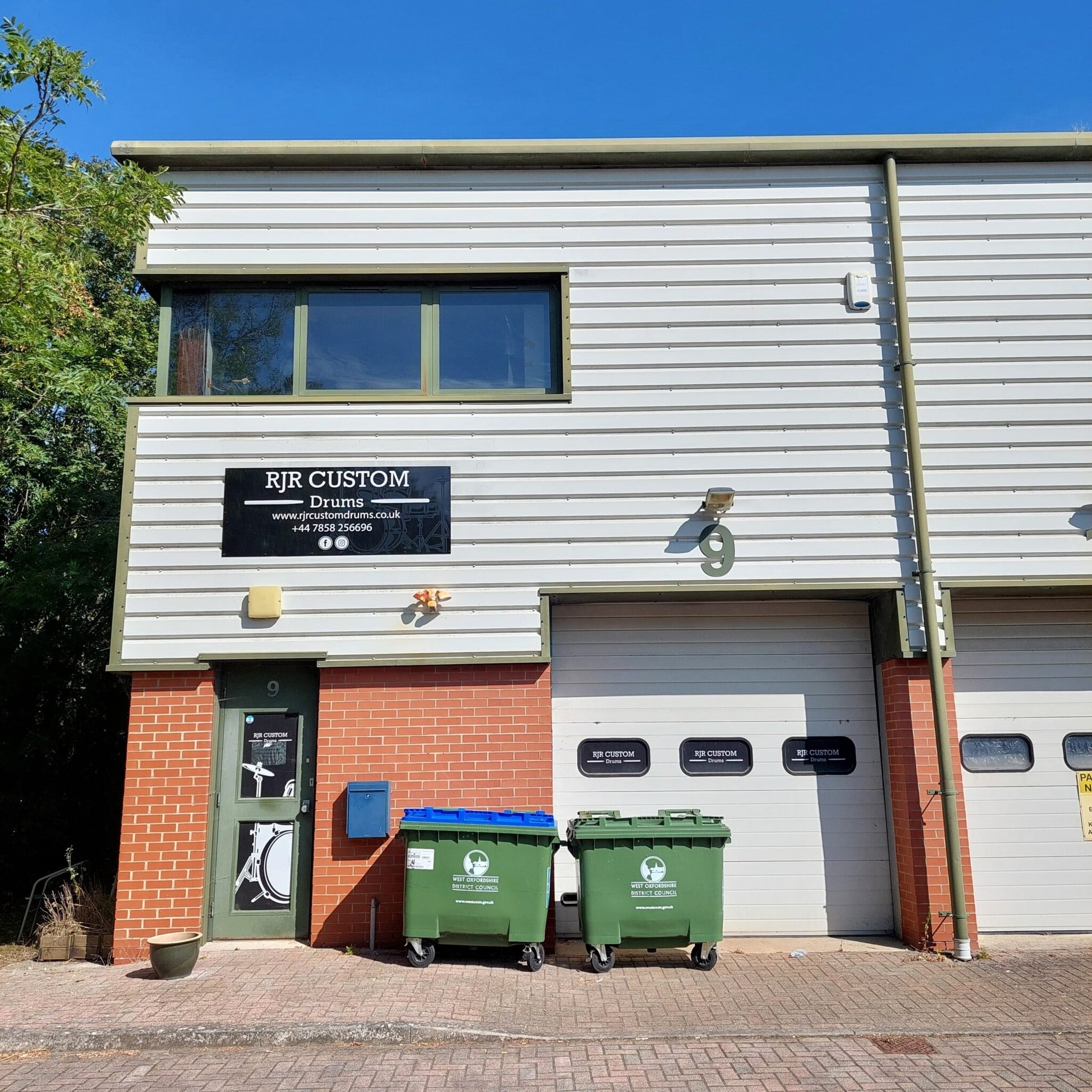 Range Rd, Witney for lease Building Photo- Image 1 of 2