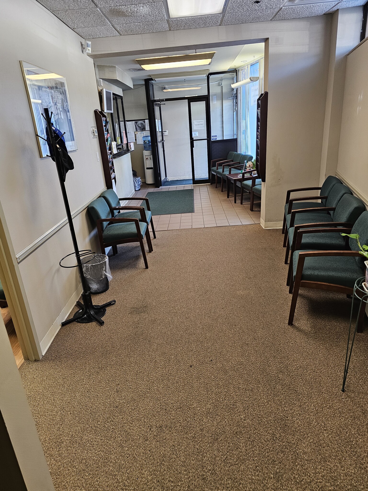 20222 45th Ave, Bayside, NY for lease Interior Photo- Image 1 of 5