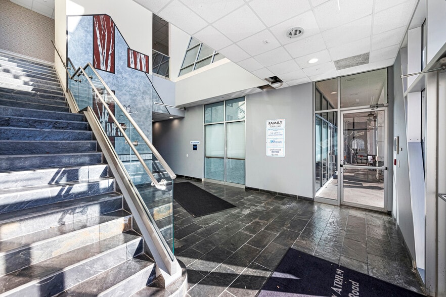 4864 Arthur Kill Rd, Staten Island, NY for sale - Building Photo - Image 3 of 7