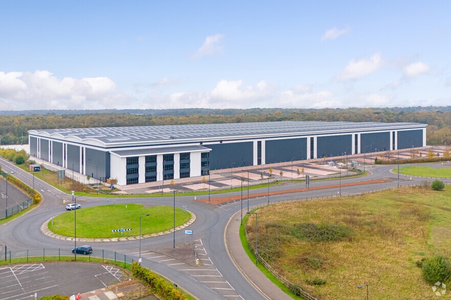 Lincoln Green Way, Doncaster for lease - Building Photo - Image 1 of 20