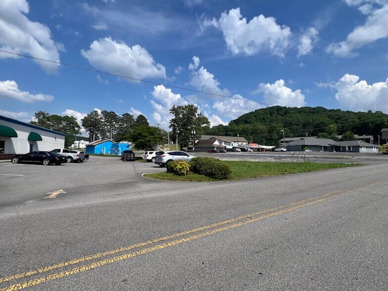 14164 US Highway 431, Guntersville, AL à vendre - Photo du bâtiment - Image 3 de 6
