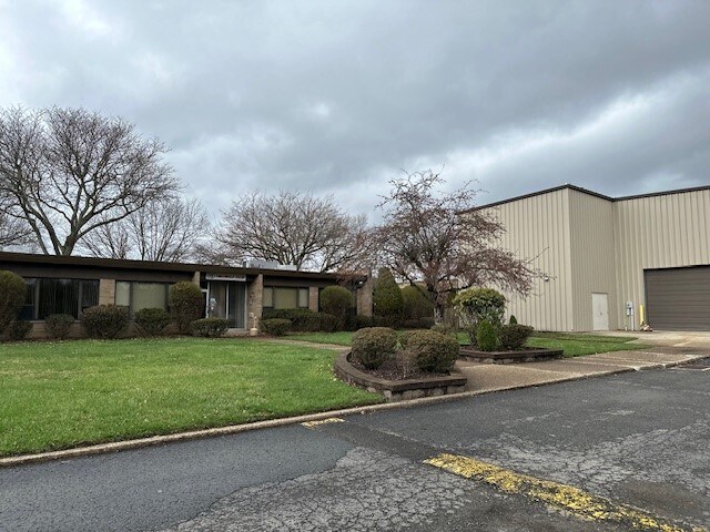 1940 Perrysville Ave, Pittsburgh, PA à vendre - Photo principale - Image 1 de 3