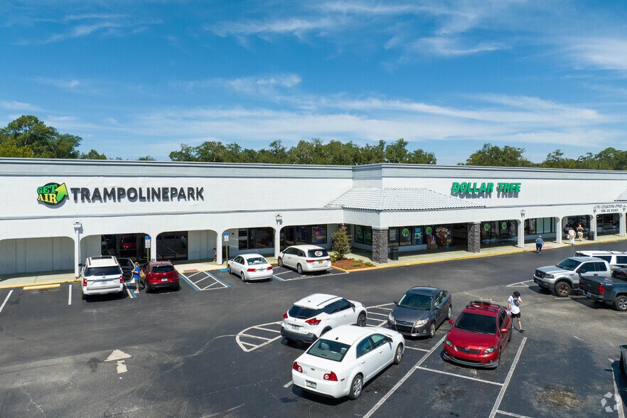 1472-1592 Highway 17, Orange Park, FL for lease - Building Photo - Image 2 of 7