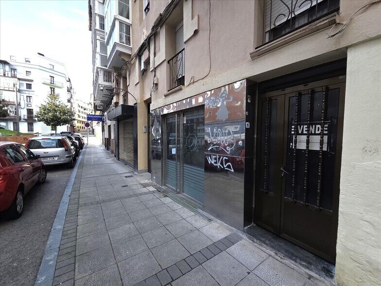 Avenida Reina Victoria, Santander, Cantabria for sale - Building Photo - Image 1 of 10