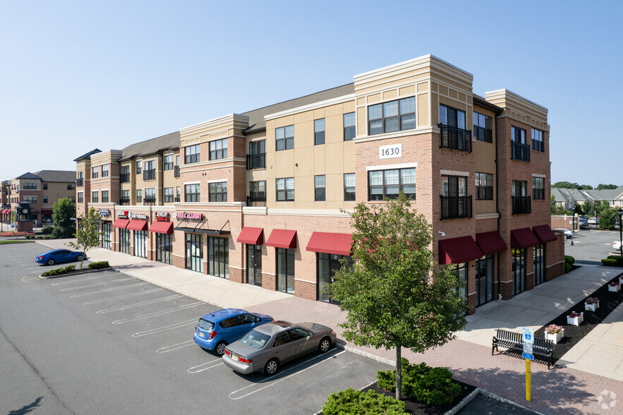 1630 Stelton Rd, Piscataway, NJ à louer - Photo du bâtiment - Image 1 de 24