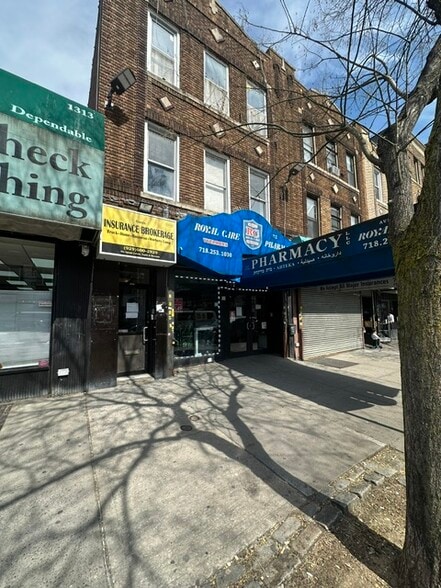 1315 Avenue J, Brooklyn, NY for lease - Building Photo - Image 3 of 8