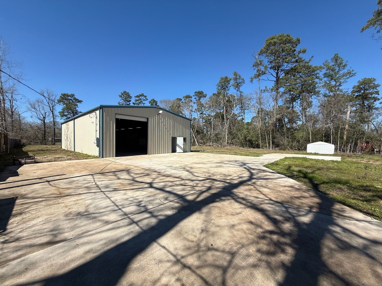 22931 Mossy Oaks Rd, Spring, TX à vendre Photo du bâtiment- Image 1 de 1