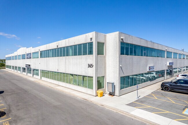 Plus de détails pour 365 Healey Rd, Caledon, ON - Industriel à louer