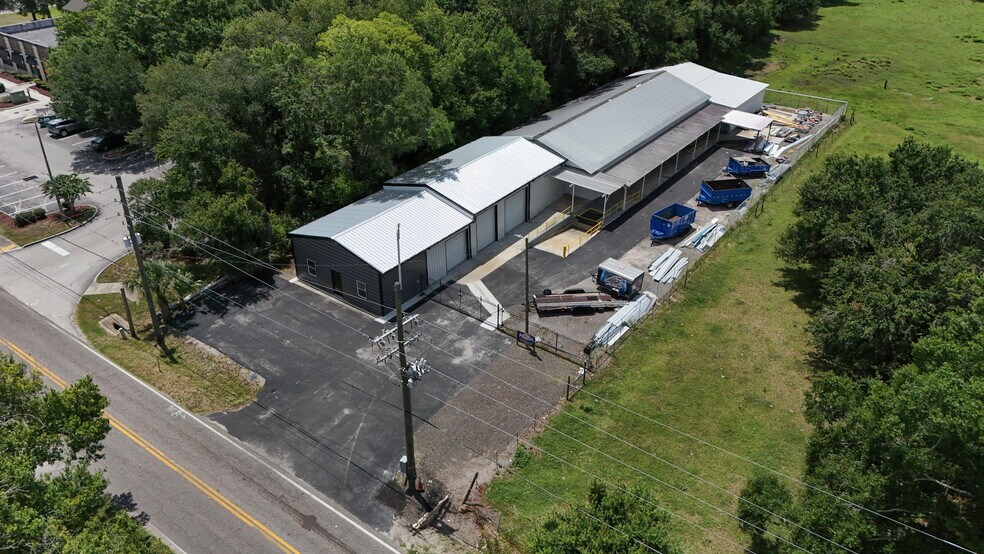 301 Charlie Griffin Rd, Plant City, FL for lease - Building Photo - Image 2 of 38