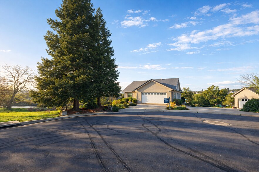 Nine Mile Hill Ranch, Red Bluff, CA à vendre - Photo du bâtiment - Image 3 de 11