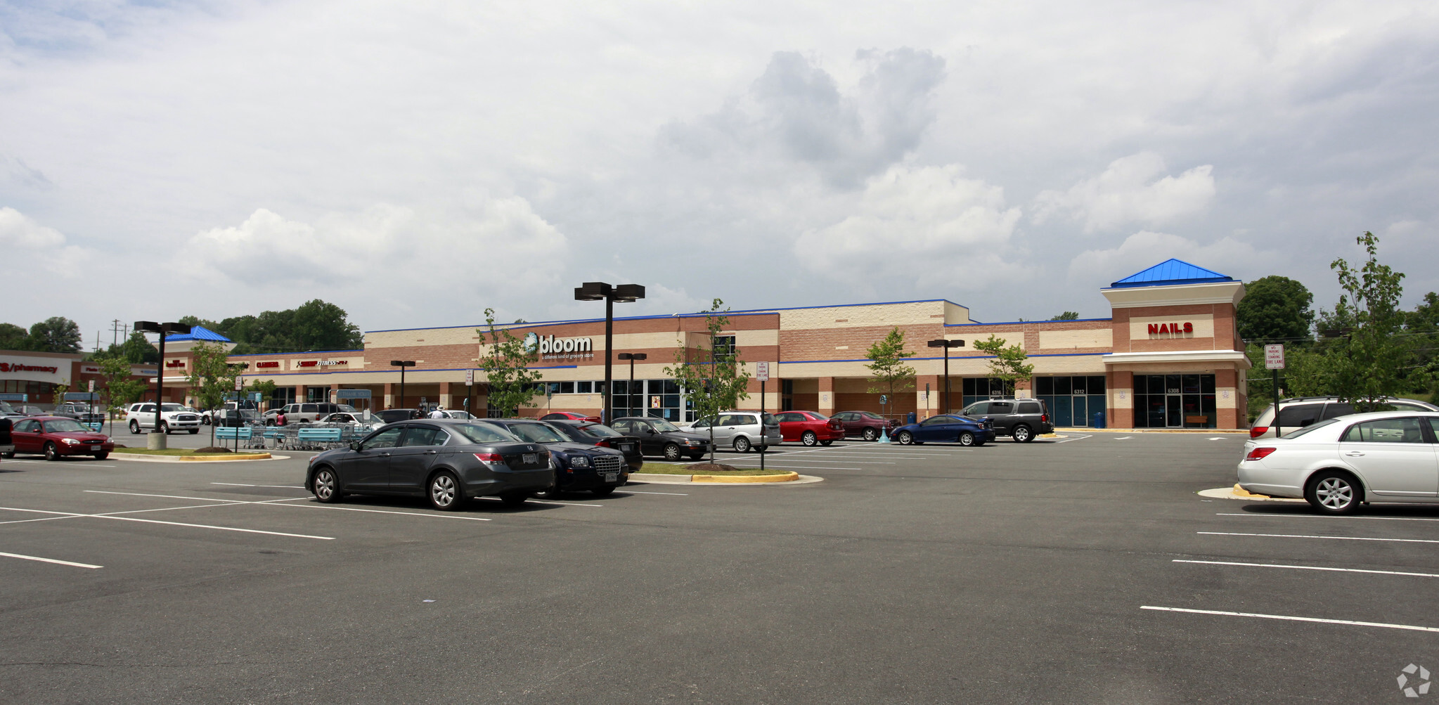 6308-6356 Hoadly Rd, Manassas, VA for lease Primary Photo- Image 1 of 17