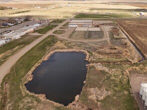 111 1 Av S, Vauxhall, AB - Aerial map view