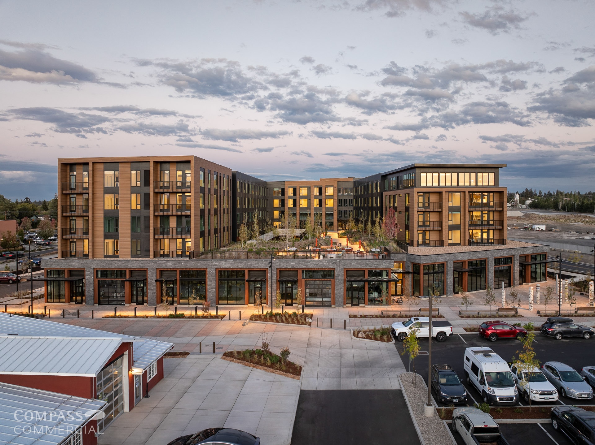 310 SW Industrial Way, Bend, OR for lease Primary Photo- Image 1 of 16