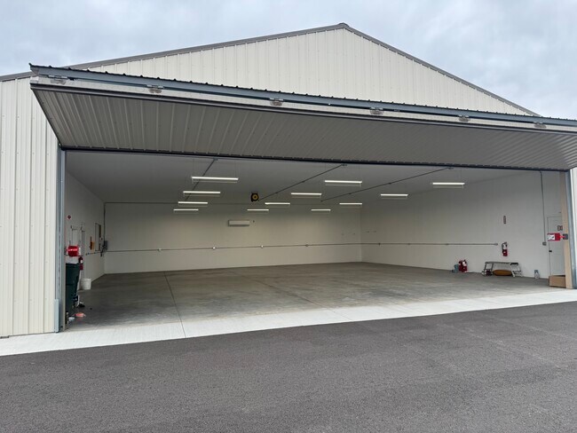 More details for 5250 NW A Ave, Pendleton, OR - Flex for Lease