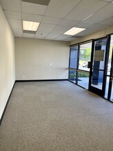 127 Business Center Dr, Corona, CA for lease Interior Photo- Image 2 of 4