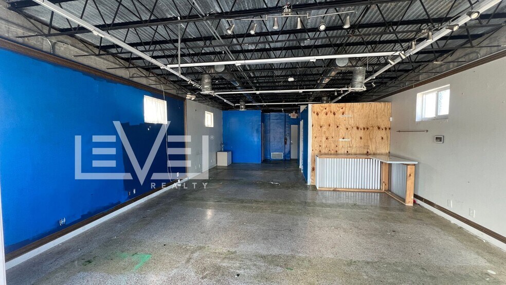 321 NE 44th St, Fort Lauderdale, FL à louer - Photo du bâtiment - Image 3 de 7