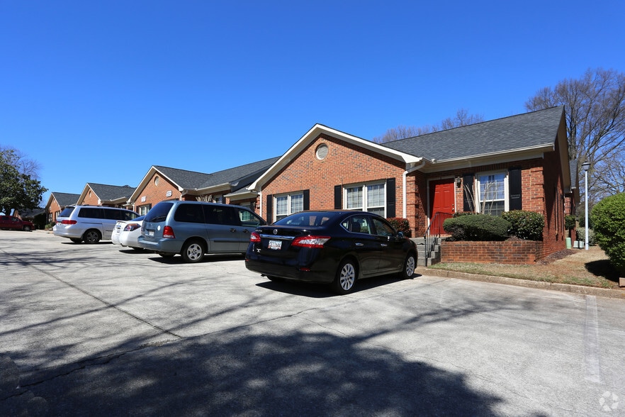 540 Powder Springs St SE, Marietta, GA for sale - Building Photo - Image 1 of 8