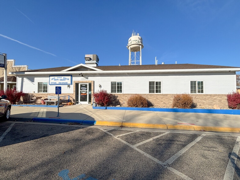 31 Main Ave N, New York Mills, MN for sale - Building Photo - Image 1 of 39