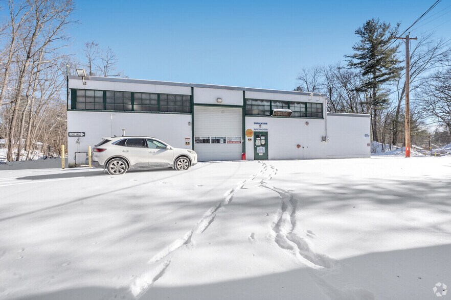 30 Salisbury St, Holden, MA à vendre - Photo principale - Image 1 de 6