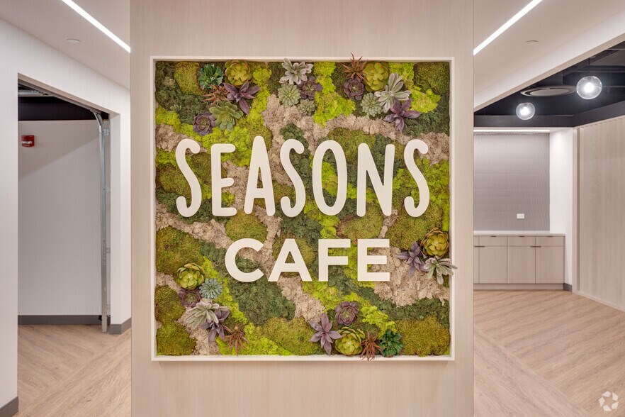 2015 Spring Rd, Oak Brook, IL à louer - Photo intérieure - Image 3 de 32