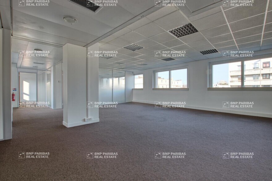 Bureau dans Boulogne-Billancourt à louer - Photo du bâtiment - Image 3 de 15