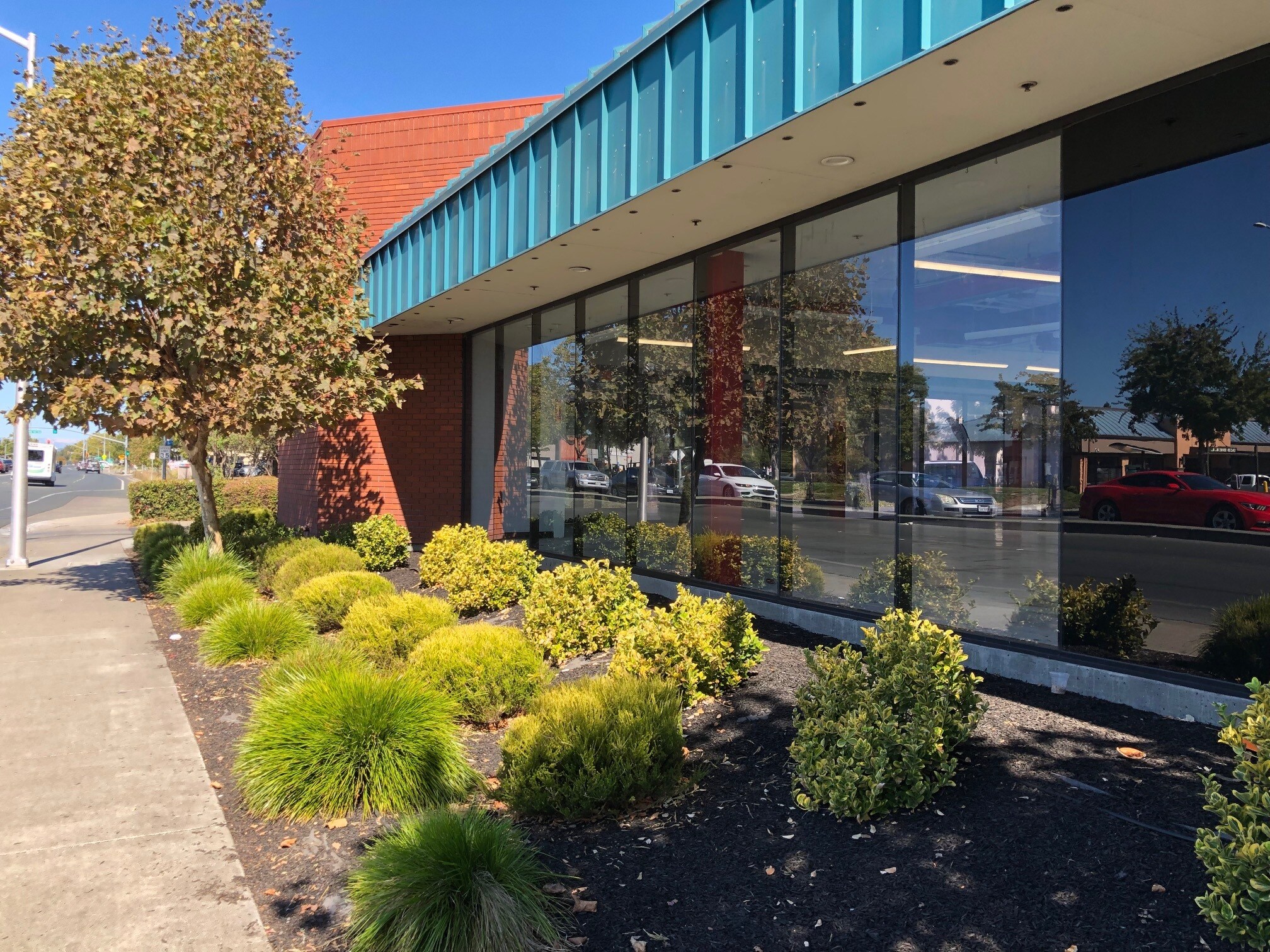1995 Sebastopol Rd, Santa Rosa, CA for lease Building Photo- Image 1 of 8
