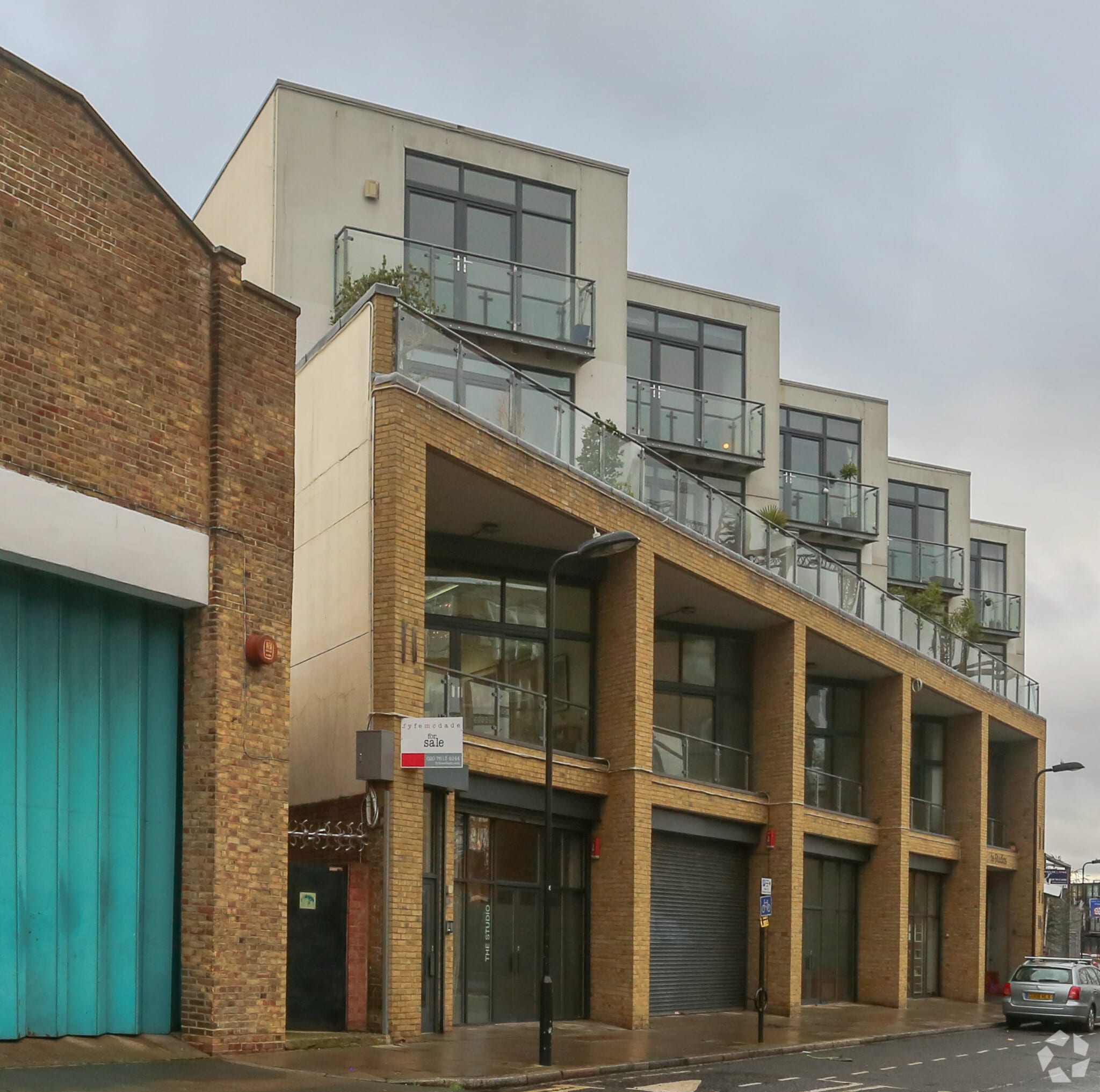 16-29 Andrews Rd, London for lease Primary Photo- Image 1 of 12