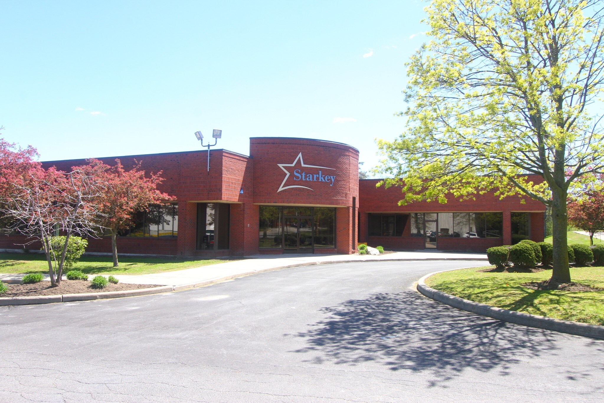 7310 Rapistan Ct, Mississauga, ON à vendre Photo du bâtiment- Image 1 de 1