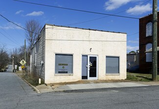 More details for 20 W 11th St, Newton, NC - Retail for Lease