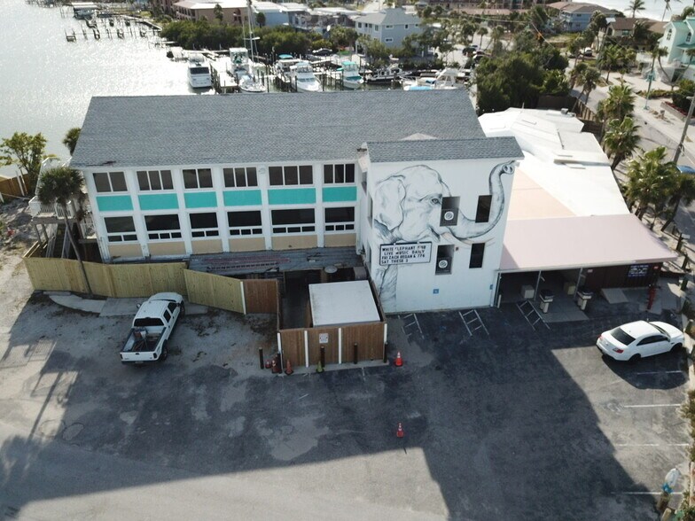 1855 Gulf Blvd, Englewood, FL à vendre - Photo du bâtiment - Image 2 de 21