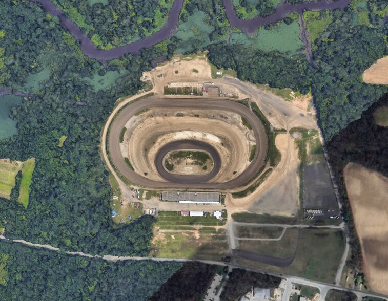 83 Floodgate Rd, Logan Township, NJ à louer - Photo du bâtiment - Image 3 de 4