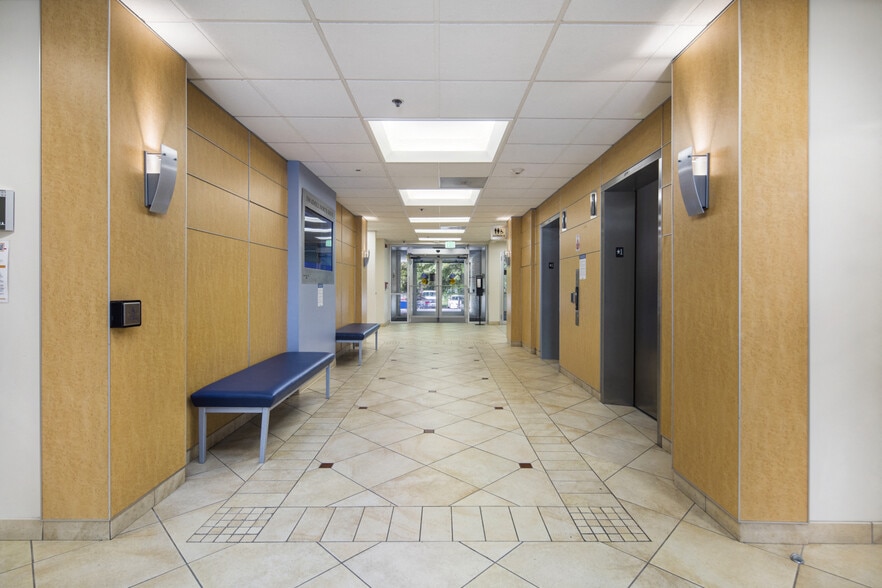 5450 Knoll North Dr, Columbia, MD for lease - Interior Photo - Image 2 of 4