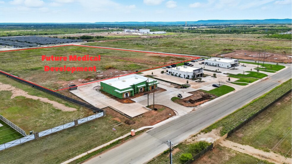 6715 Memorial Dr, Abilene, TX à louer - Photo du bâtiment - Image 2 de 9