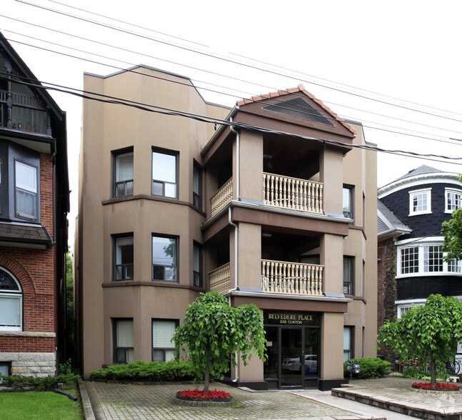 336 Clinton St, Toronto, ON à vendre - Photo du bâtiment - Image 3 de 18