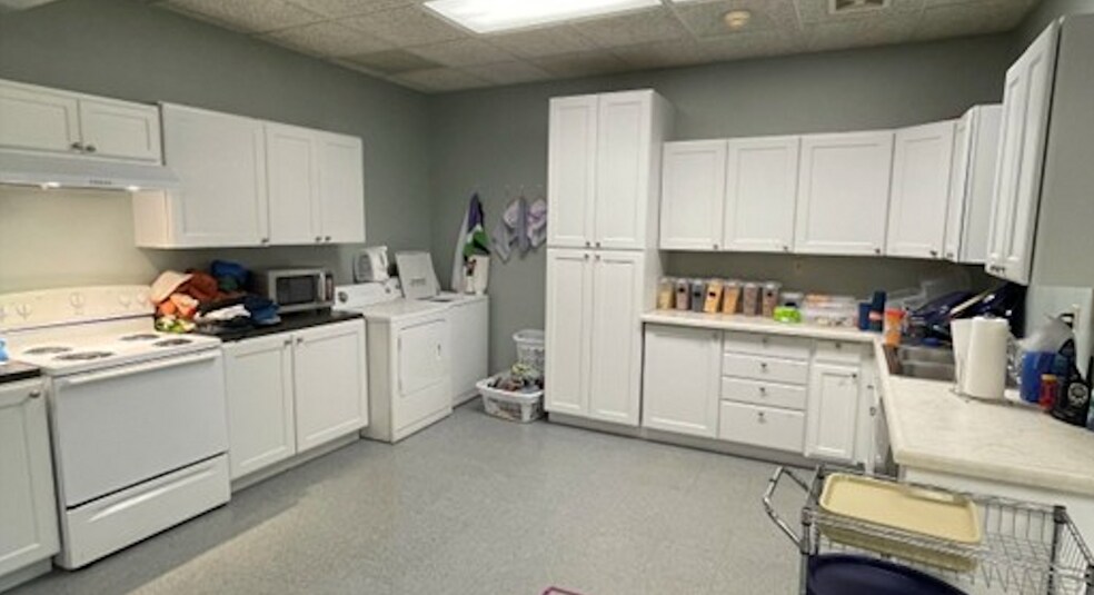 1477 E 83rd Ave, Merrillville, IN à vendre - Photo du bâtiment - Image 3 de 19
