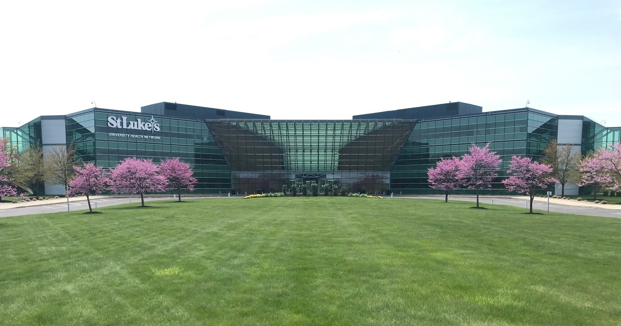 1110 American Pky NE, Allentown, PA for lease Building Photo- Image 1 of 2