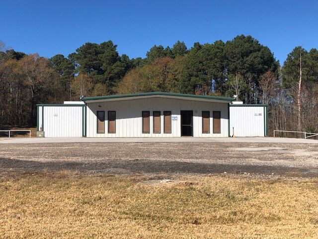 930 W Johnson St, Tatum, TX à louer Photo du bâtiment- Image 1 de 8