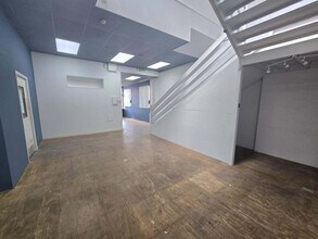 20 Commercial Buildings, Jersey for lease Interior Photo- Image 2 of 11