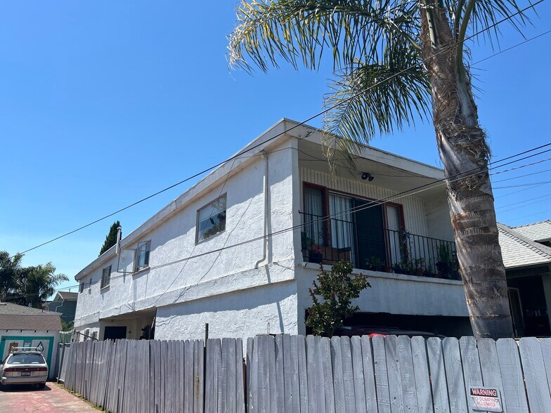 8707 A St, Oakland, CA à vendre - Photo principale - Image 1 de 1